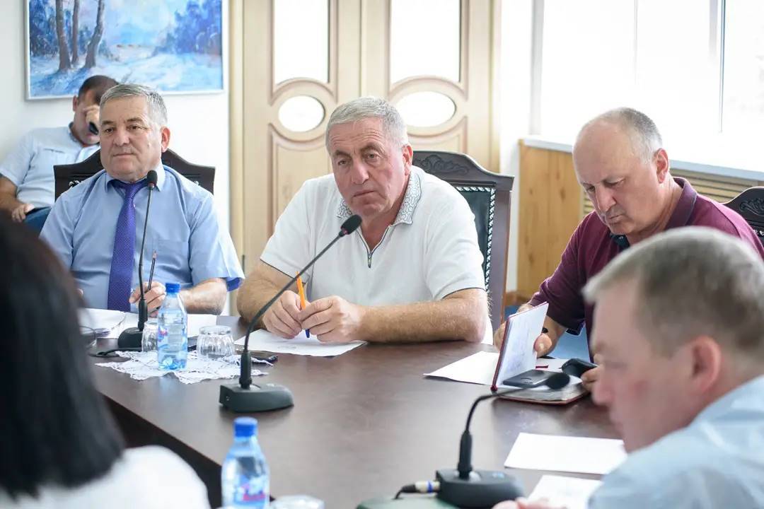 30 августа проведено заседание антитеррористической комиссии Эльбрусского муниципального района. 