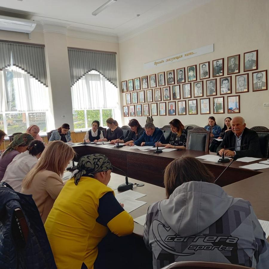 8 июня 2021 года в местной администрации Эльбрусского муниципального района состоялся семинар по обучению общественных наблюдателей