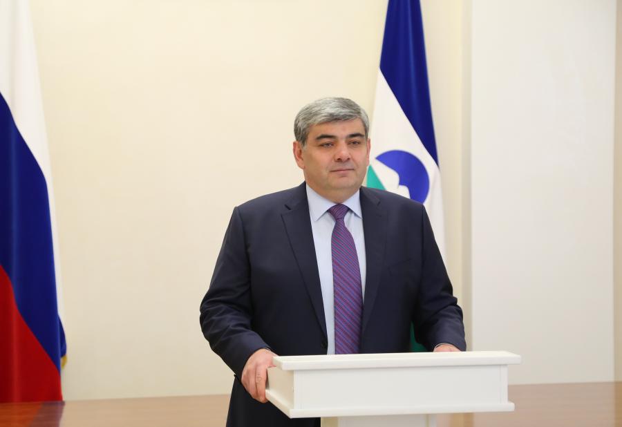 Глава КБР Казбек Коков наградил 18 многодетных матерей медалями «Материнская слава»